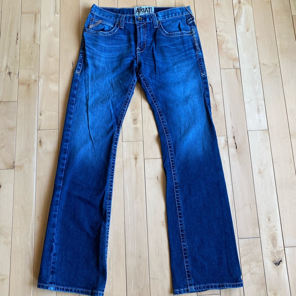 Men’s Ariat M7 Rocker Boot cut jeans